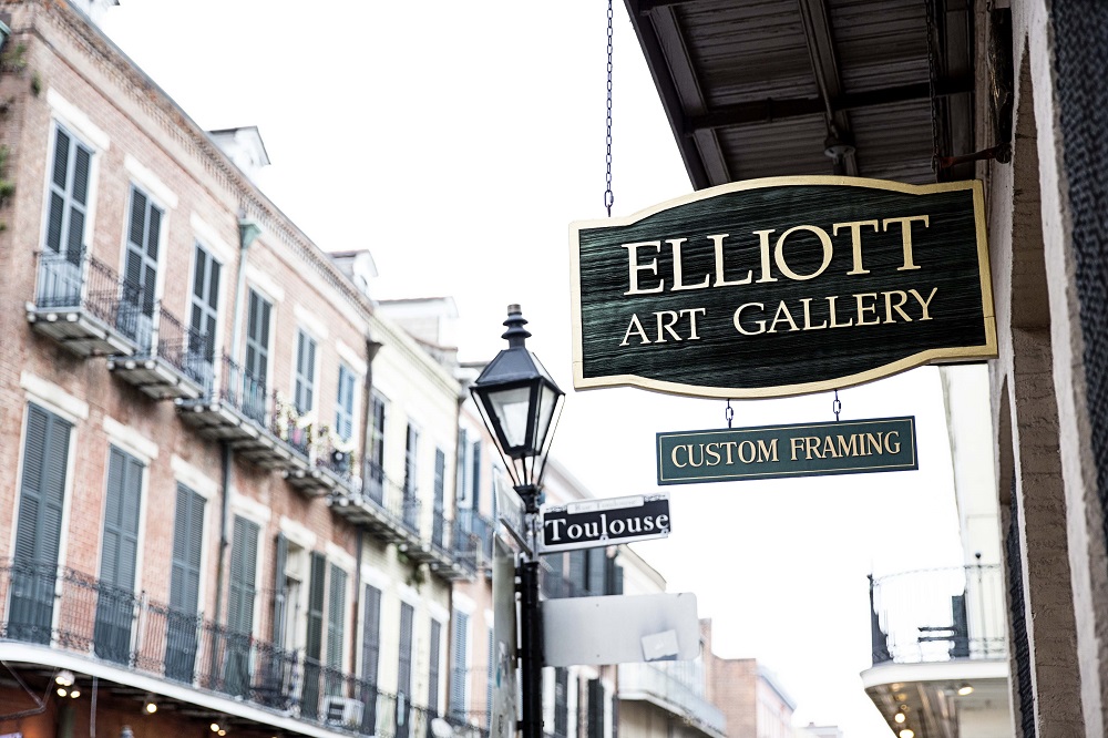 Elliott Art Gallery street sign