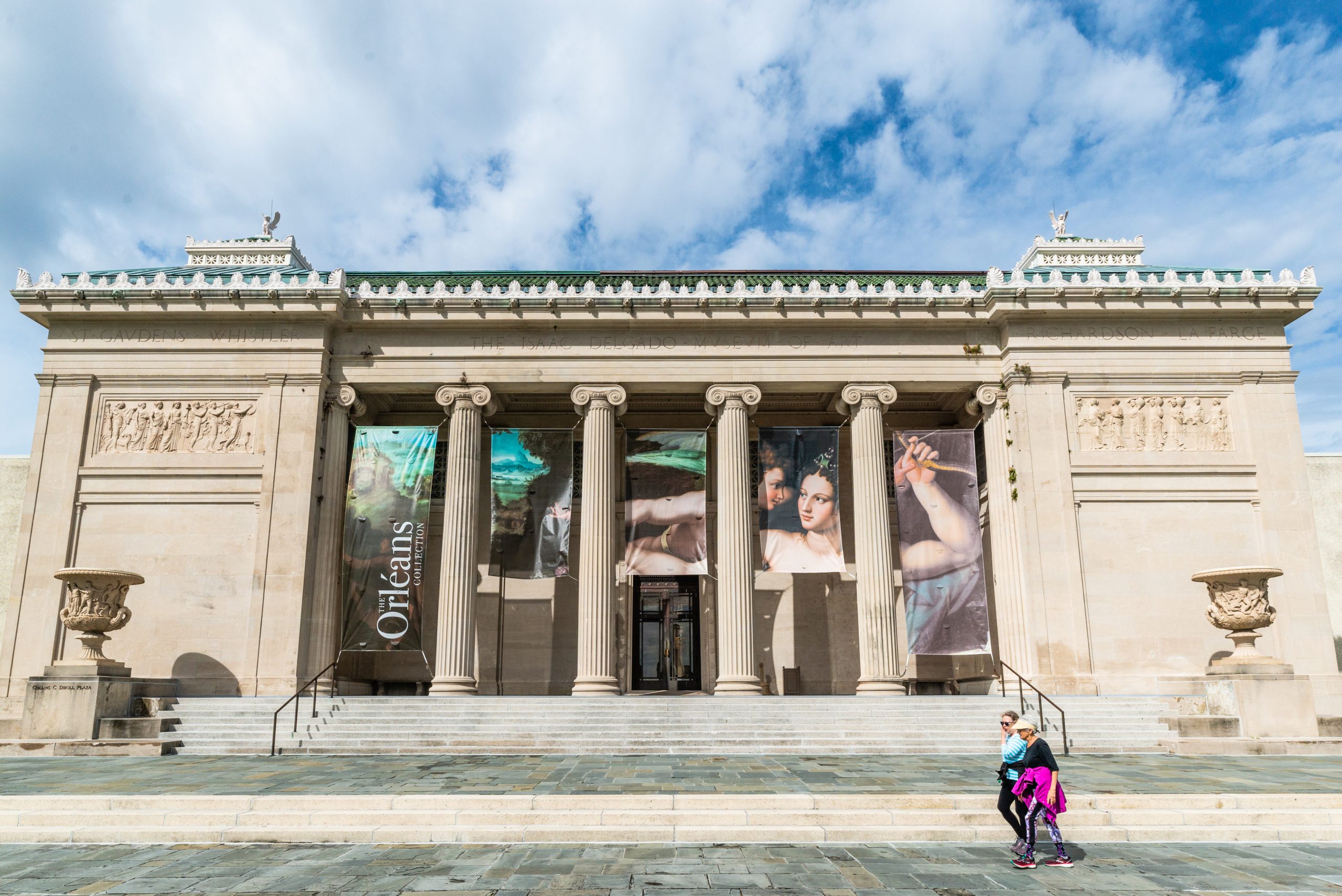 A front entrance view of the New Orleans Museum of Art located in City Park